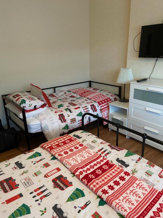 Streatham Common Bed & Breakfast Londen Buitenkant foto