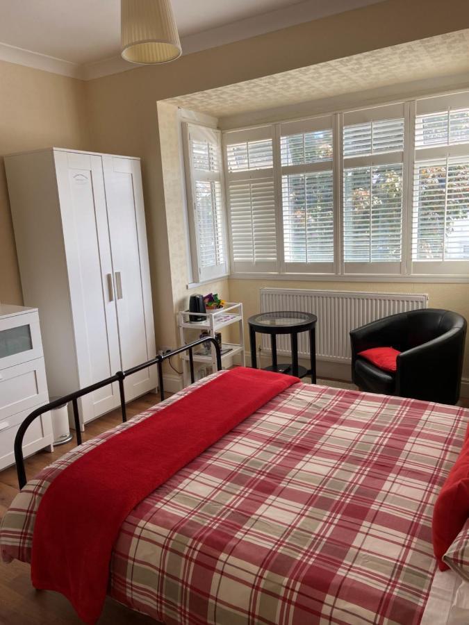 Streatham Common Bed & Breakfast Londen Buitenkant foto
