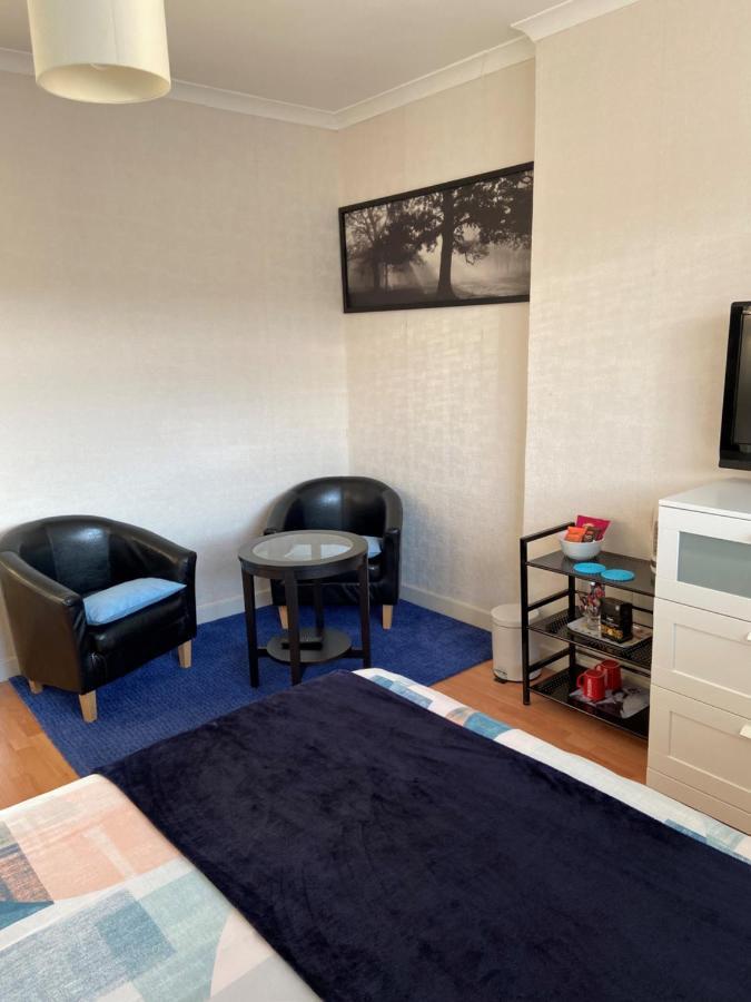 Streatham Common Bed & Breakfast Londen Buitenkant foto